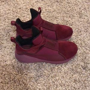 Pumas shoes